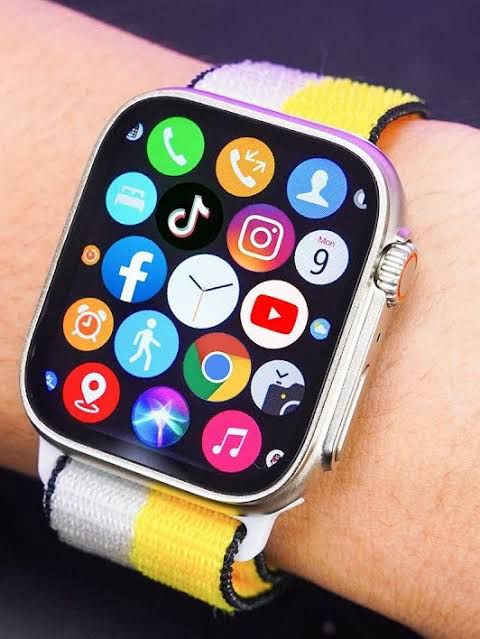 G300 CROWN ULTRA2 SMART WATCH 7+1