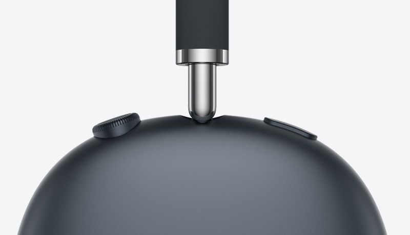 AirPods Max  Smart Case  Lightning to USB-C Cable